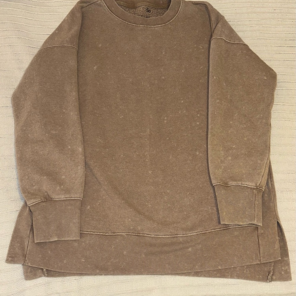 SO Crewneck Sweater in Tan